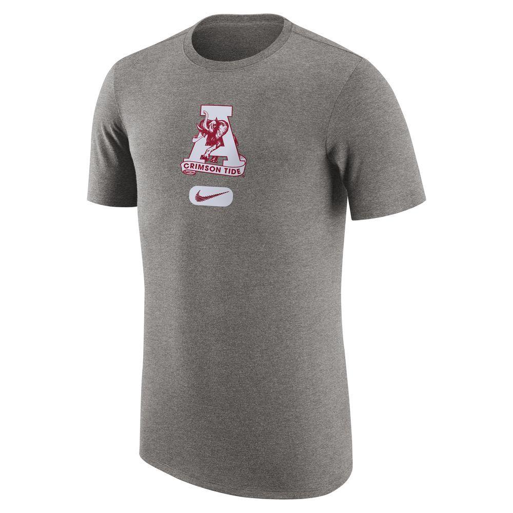 Derrick Henry Men's Nike T-Shirt