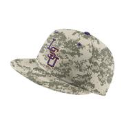  Lsu Nike Camo Aero True Fitted Baseball Cap