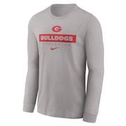  Georgia Nike Dri- Fit Sideline Team Issue Long Sleeve Tee