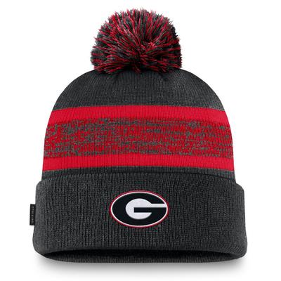 Georgia Nike Sideline Peak Standard Cuff Pom Beanie